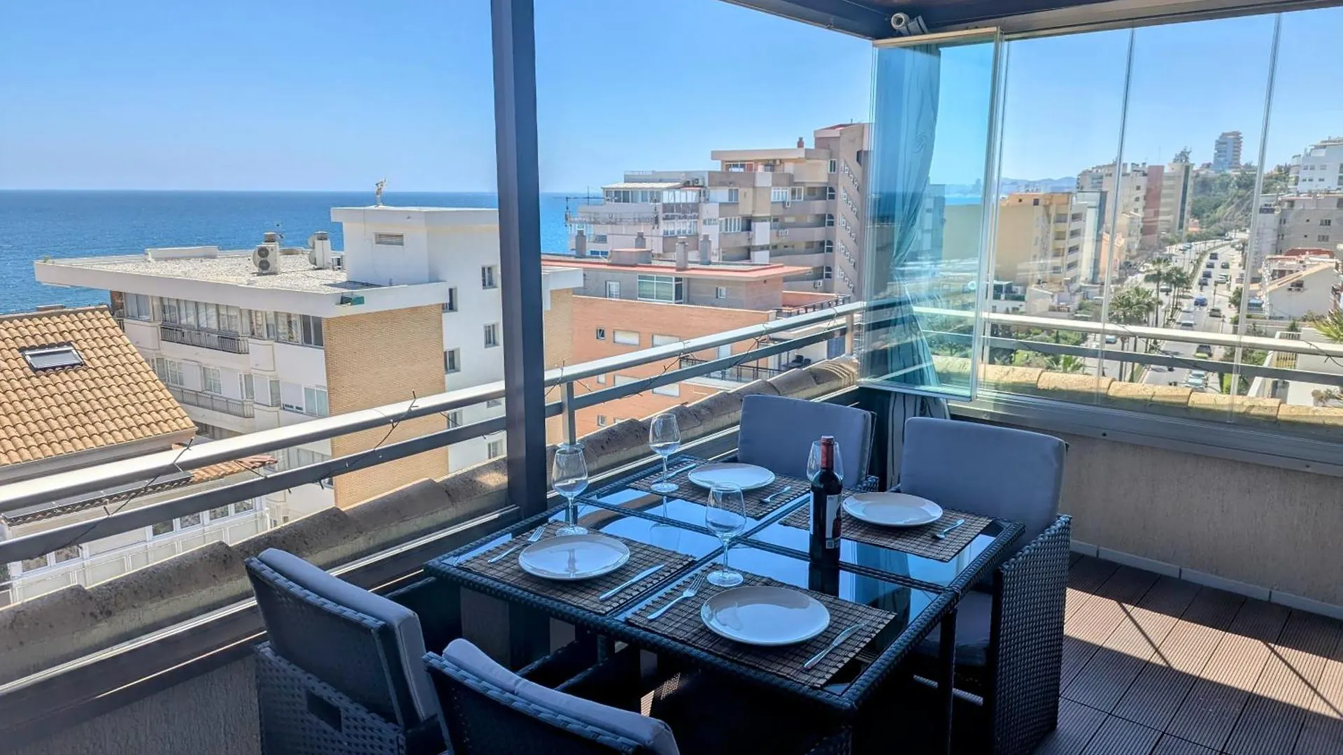 Modern Penthouse Apartment - 1 Min From The Beach Fuengirola 0*,  España
