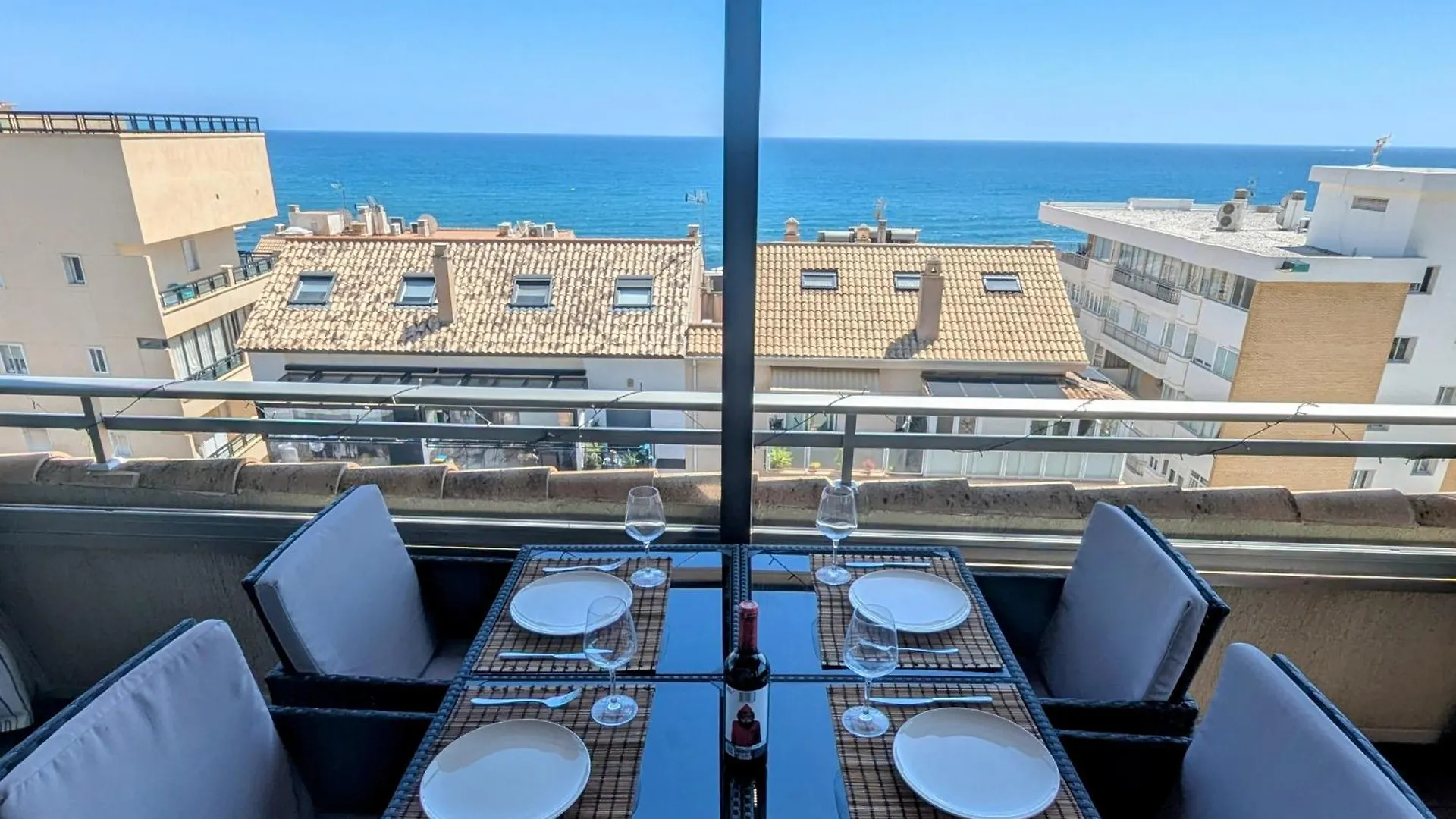 Modern Penthouse Apartment - 1 Min From The Beach Fuengirola